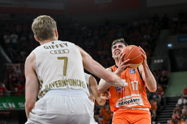 展现出色的 展现出色的