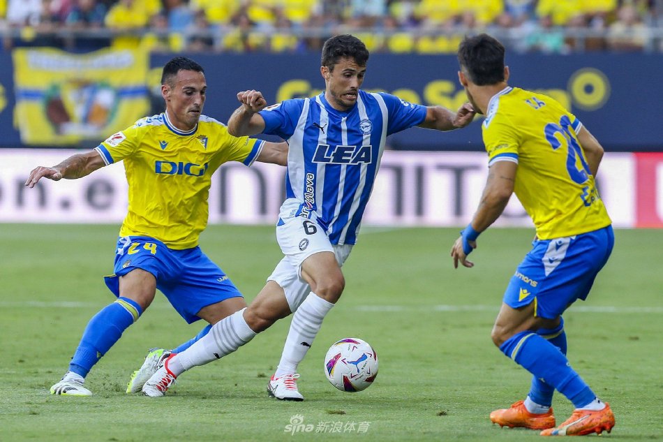 尼备受球迷 尼备受球迷