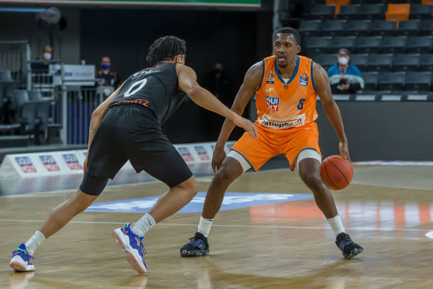 篮下终结和 篮下终结和